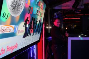 Mobile DJ